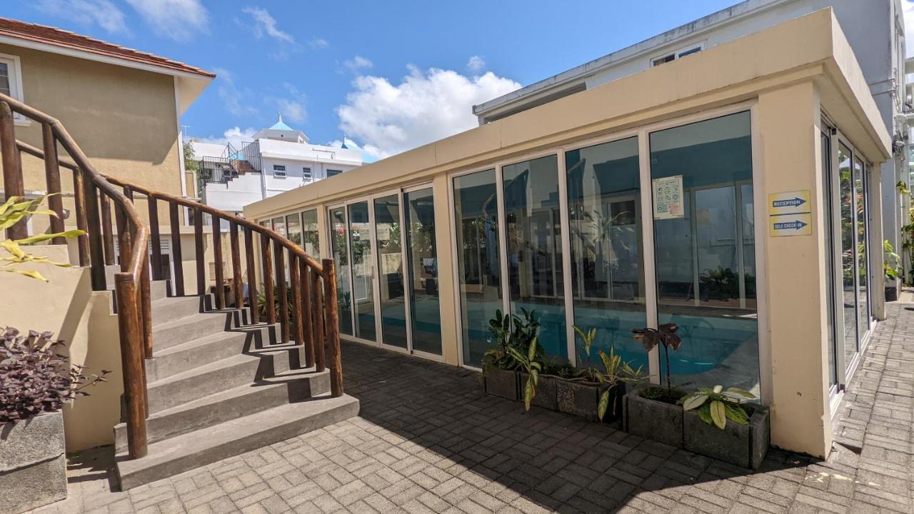 Sacha Tourist Residence 1 Маэбур Экстерьер фото
