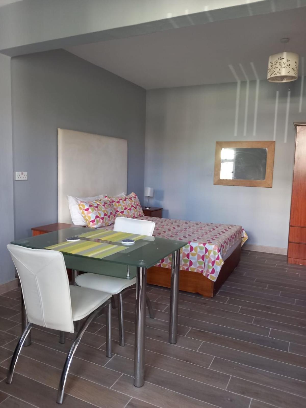 Sacha Tourist Residence 1 Маэбур Экстерьер фото